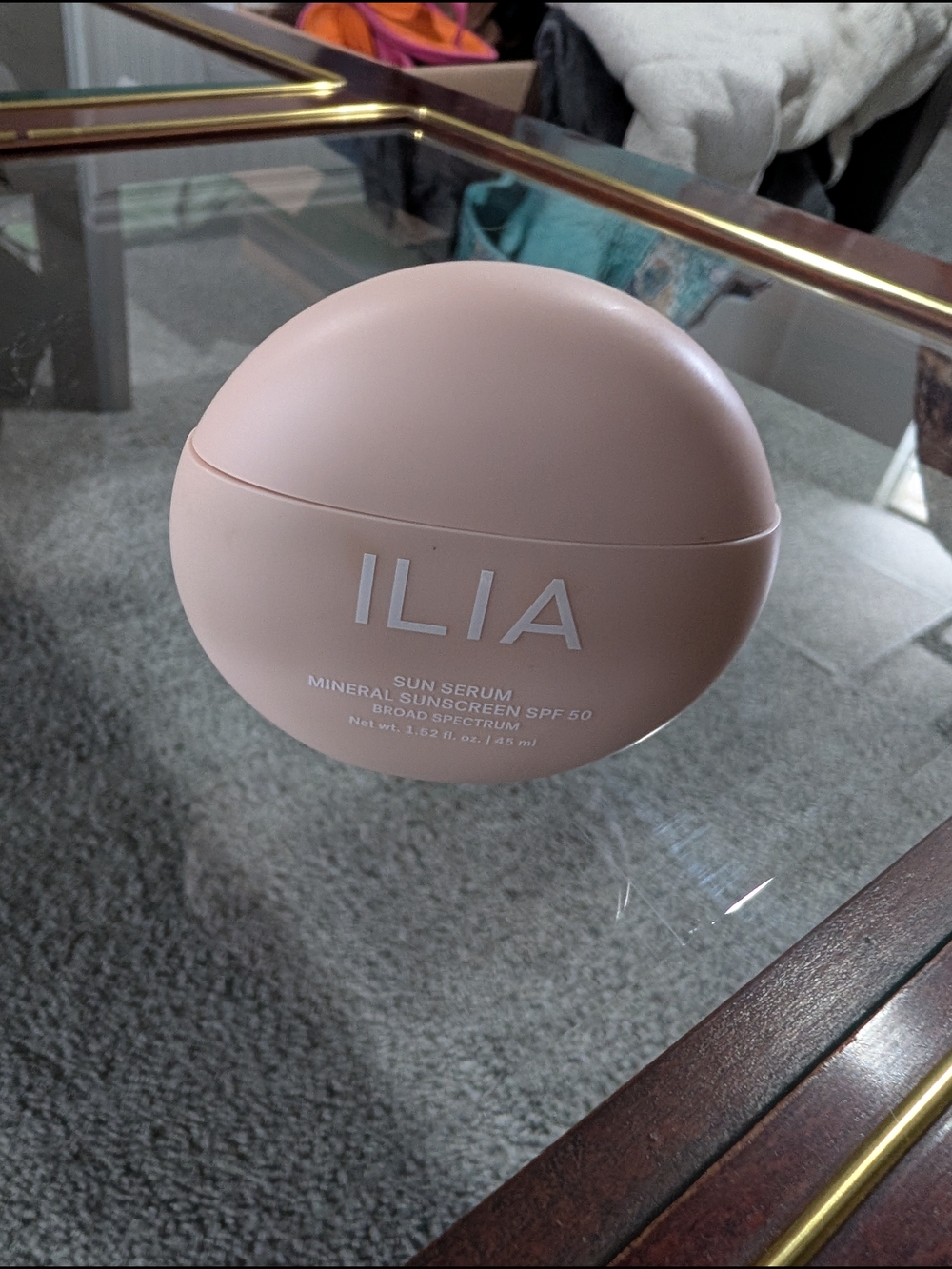 ILIA Sun Serum Mineral Sunscreen SPF 50 - Pale Pink Sphere